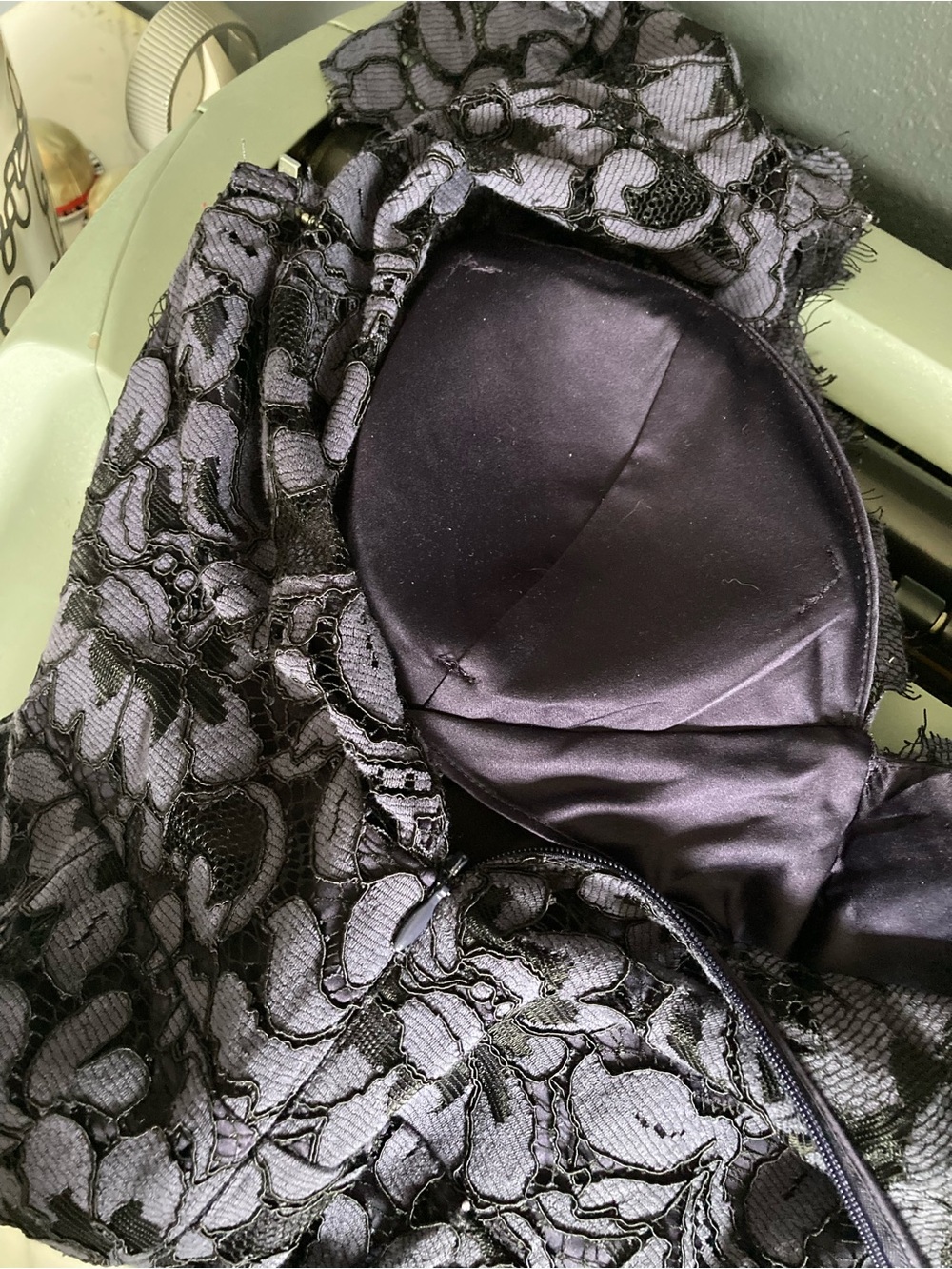Eliza J illusion Cap Sleeve Gown - Picture 13 of 16